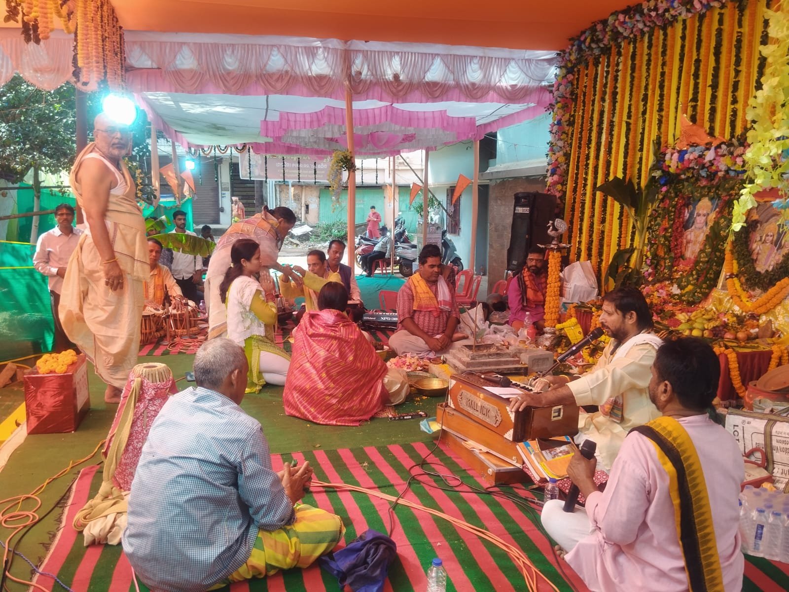Gau Seva at Goshala